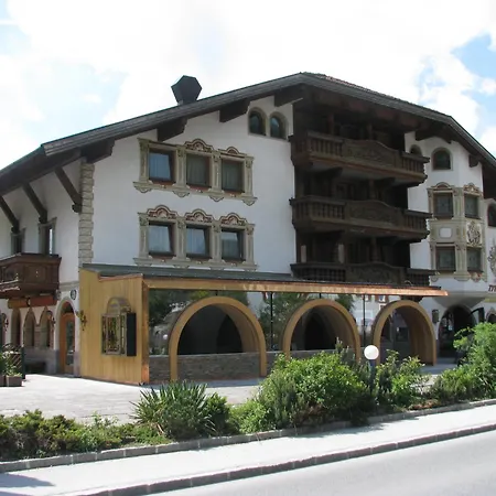 Hotel Tyrolis