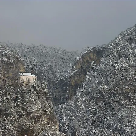 Tyrolis Ξενοδοχείο 4*