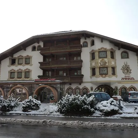 Tyrolis Hotel