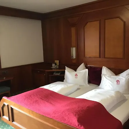 Hotel Tyrolis 4*